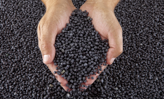 black-plastic-pellets